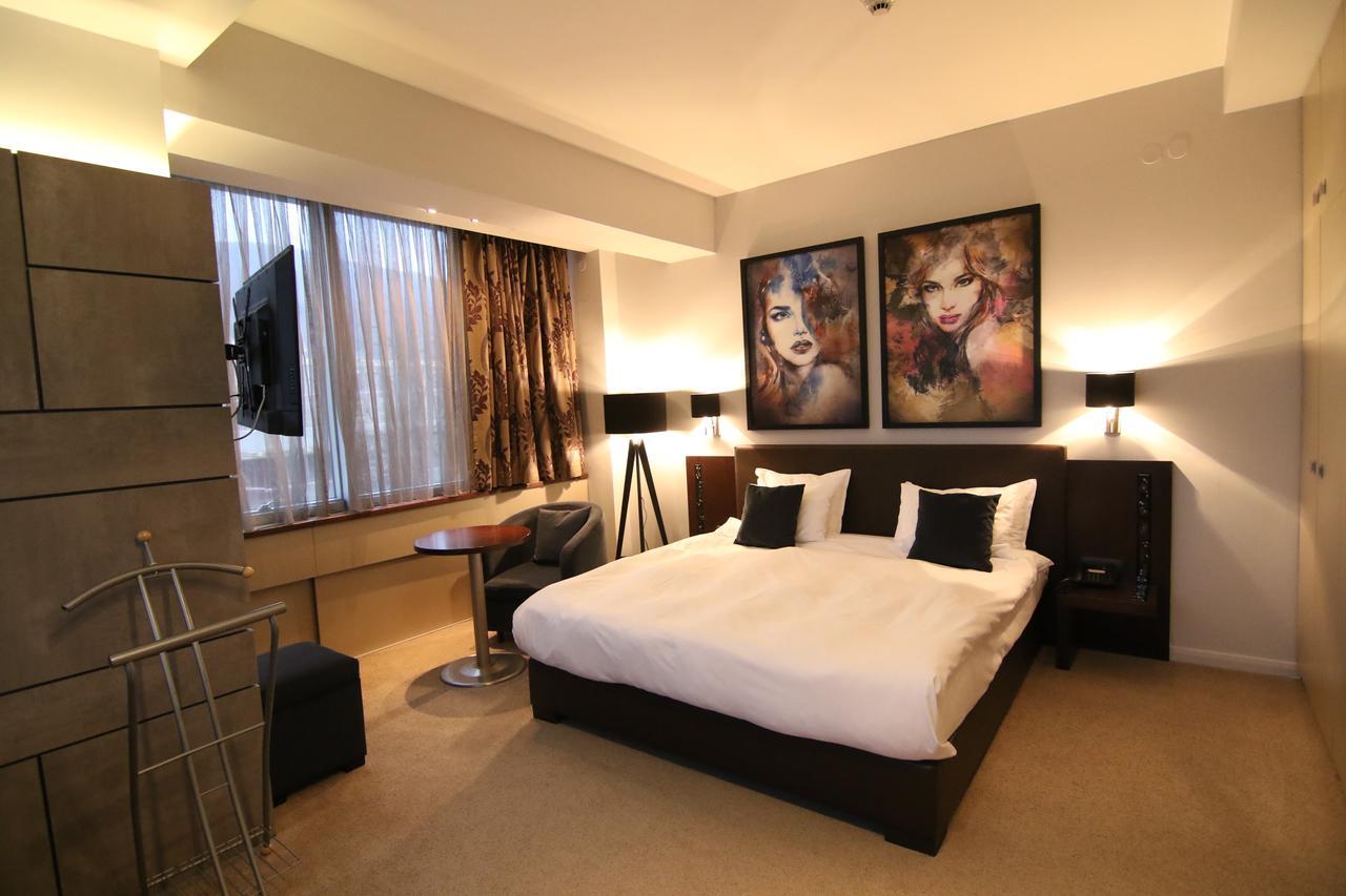 Double room Indoor,549049539:JPEG